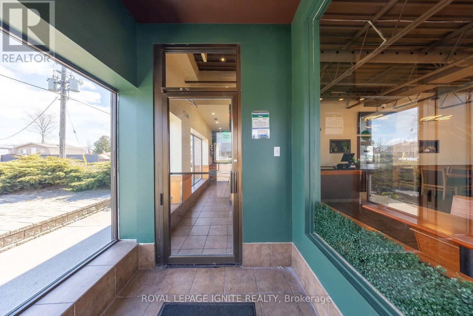 1 - 1706 DUNDAS STREET EAST Image 14