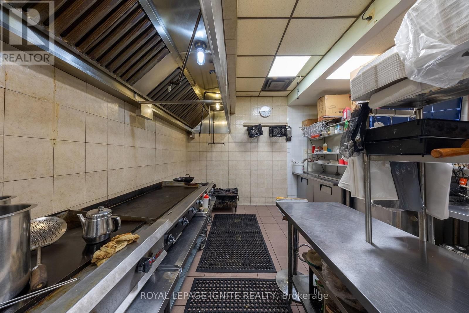 1 - 1706 DUNDAS STREET EAST Image 17