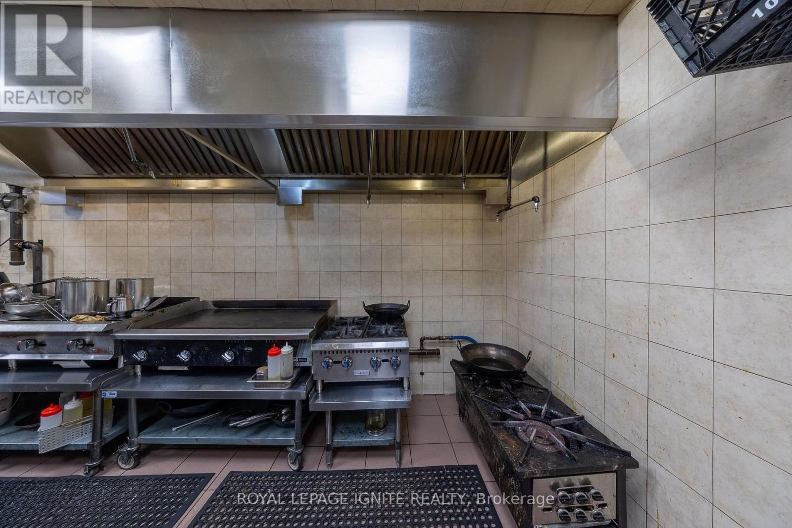 1 - 1706 DUNDAS STREET EAST Image 19