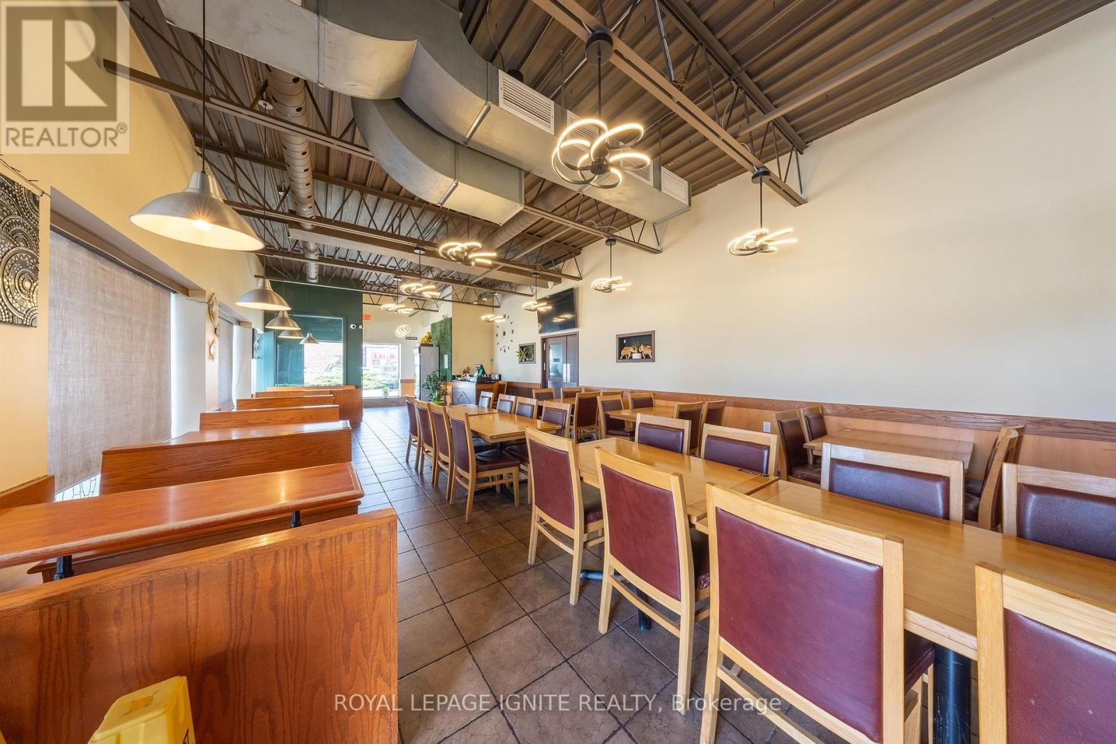 1 - 1706 DUNDAS STREET EAST Image 4