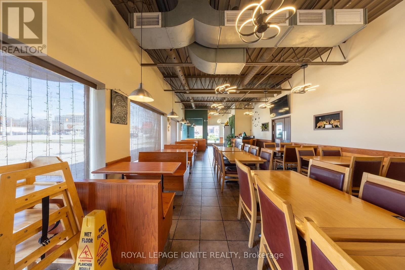 1 - 1706 DUNDAS STREET EAST Image 6