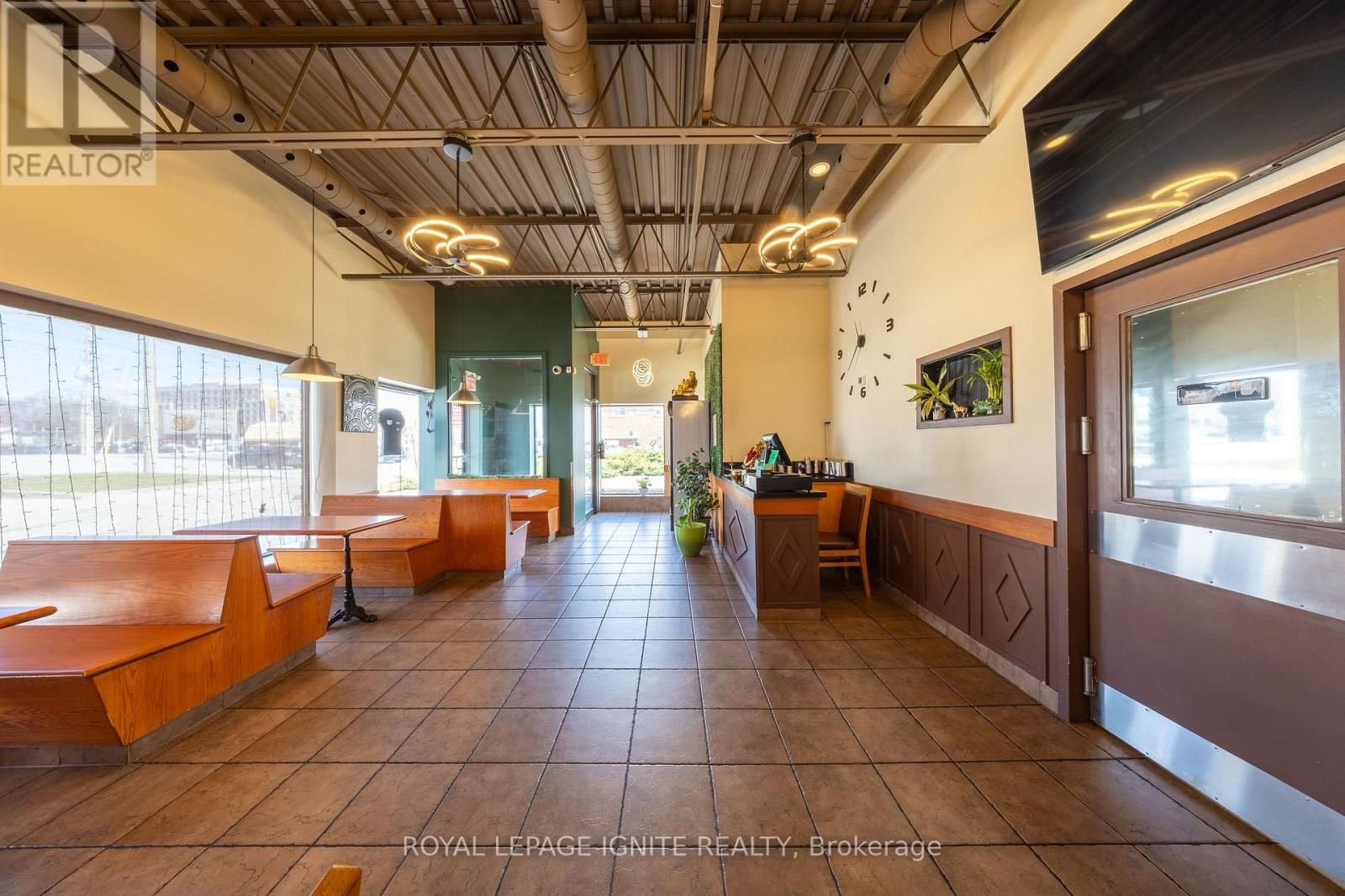 1 - 1706 DUNDAS STREET EAST Image 8