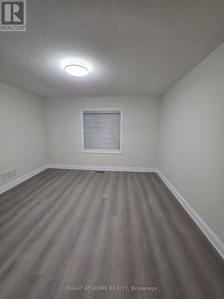 19B - 5865 DALEBROOK CRESCENT Image 9