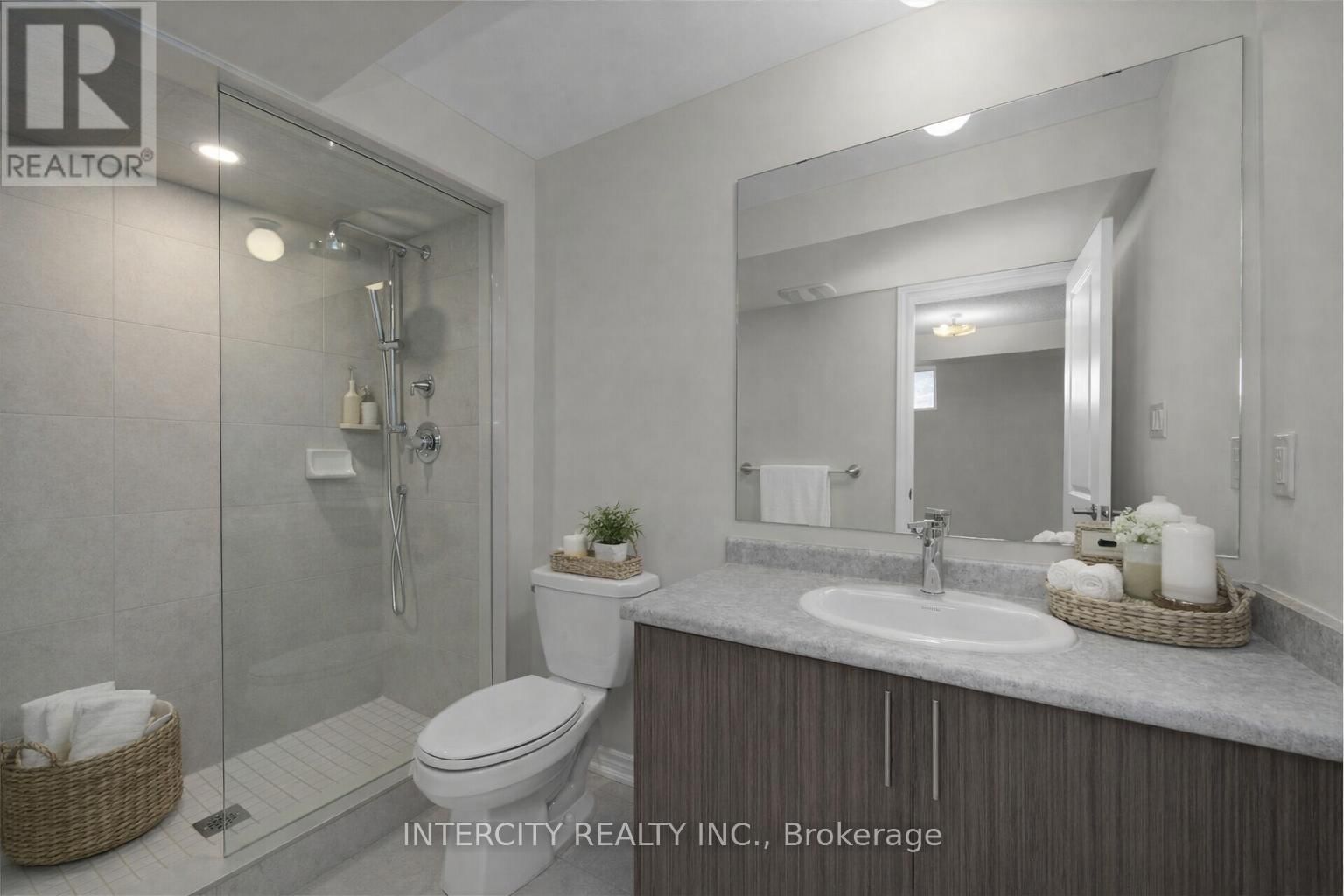 34Z - 24 SAVVY LANE Image 15