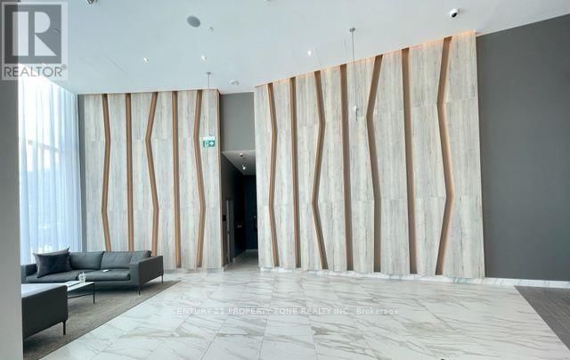 3903 - 3883 QUARTZ ROAD Image 9