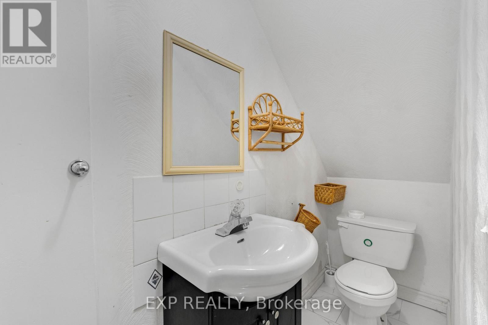 4 - 1180 MISSISSAUGA VALLEY BOULEVARD Image 24