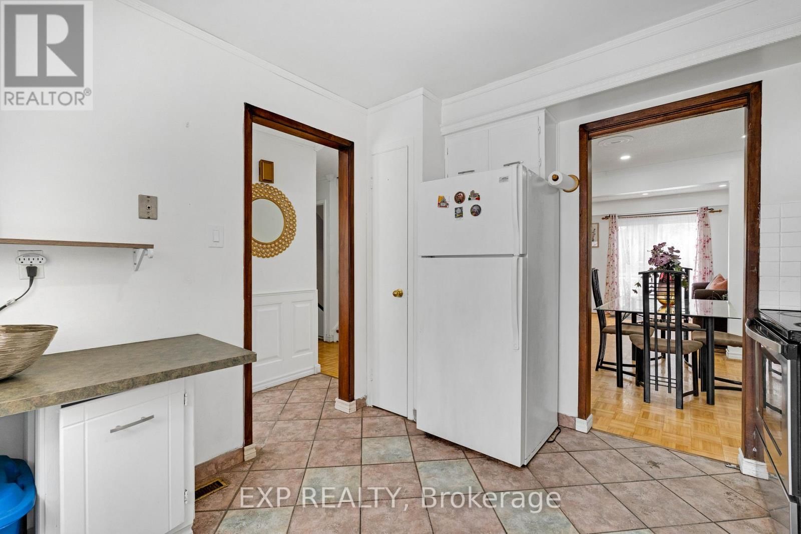 4 - 1180 MISSISSAUGA VALLEY BOULEVARD Image 8