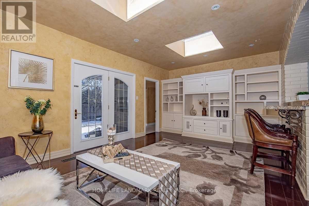 2301 BENNINGTON GATE Image 19