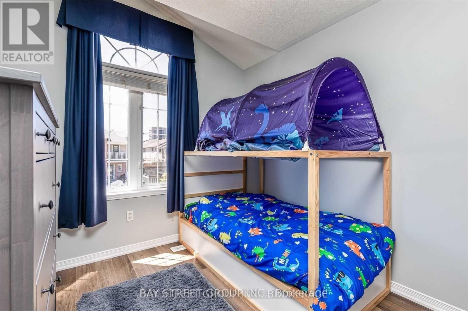 1833 HOBSON DRIVE Image 23