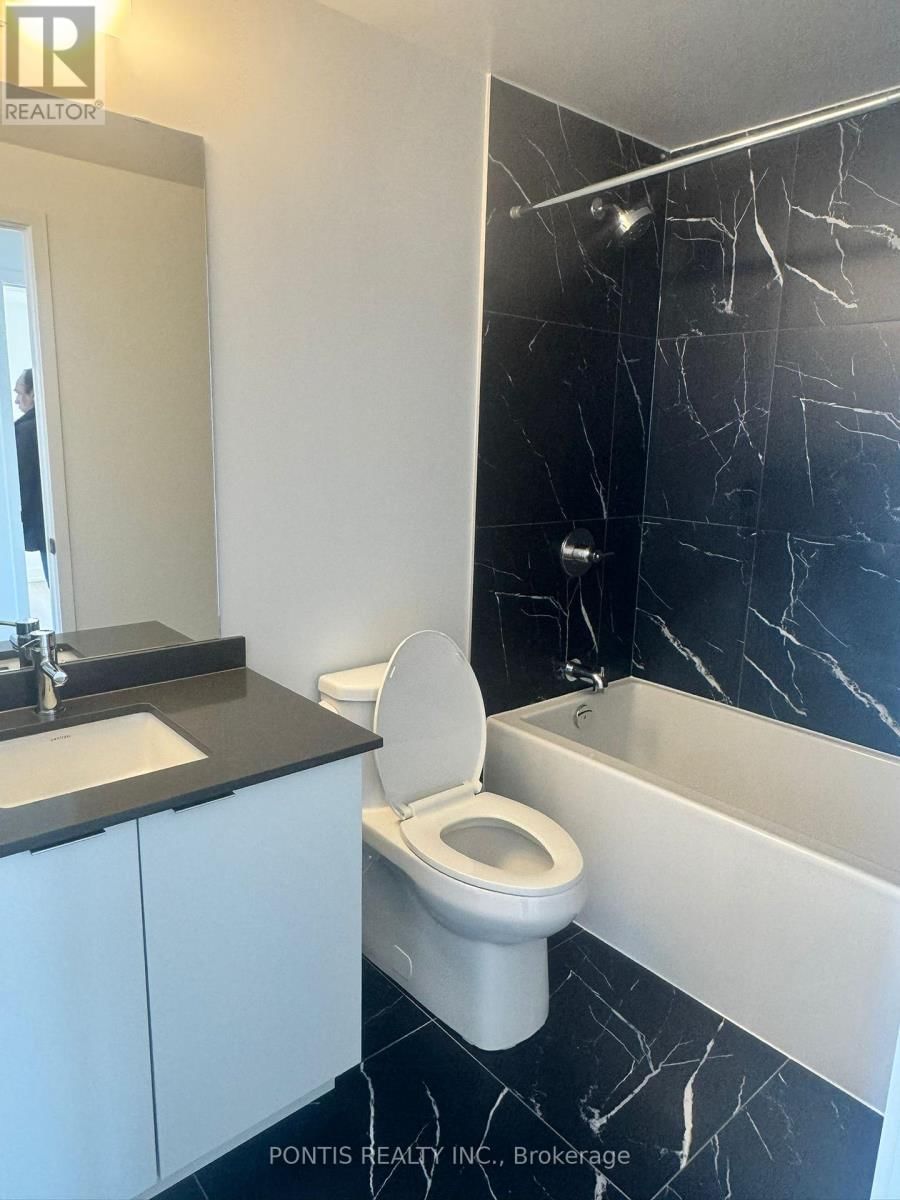 1009 - 2075 LAKESHORE ROAD Image 9