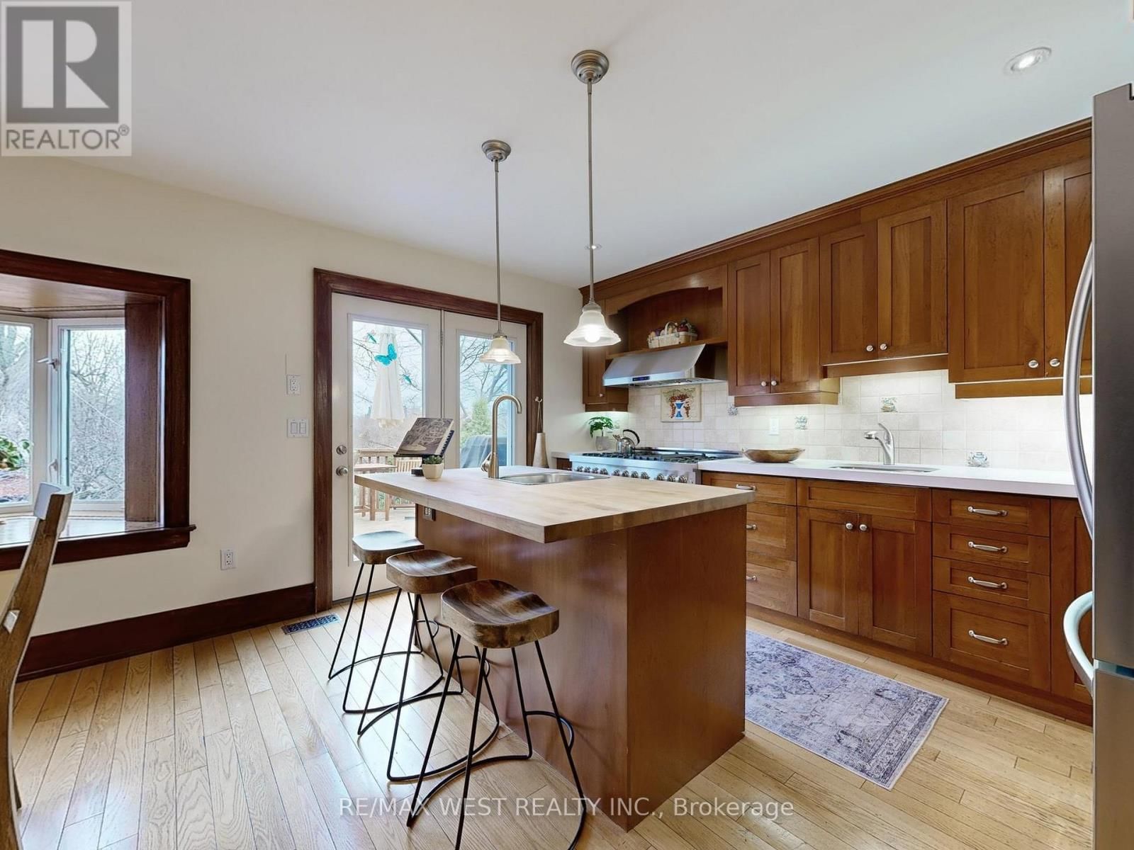 69 MAYFIELD AVENUE Image 12