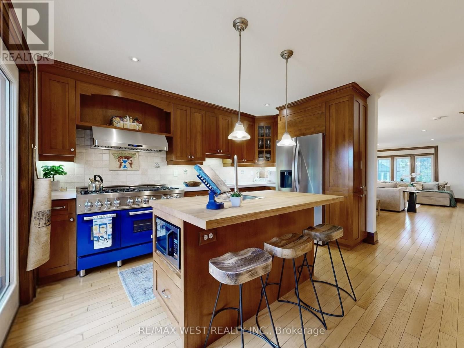 69 MAYFIELD AVENUE Image 13