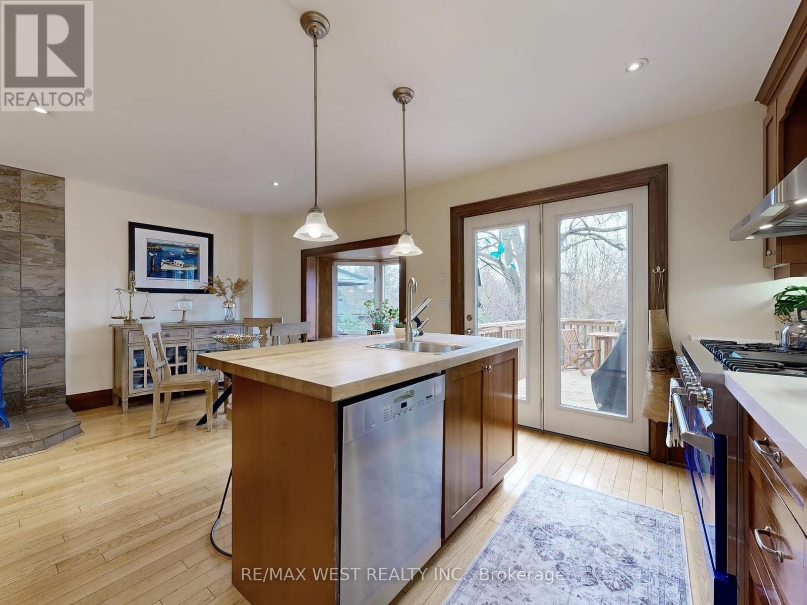 69 MAYFIELD AVENUE Image 15