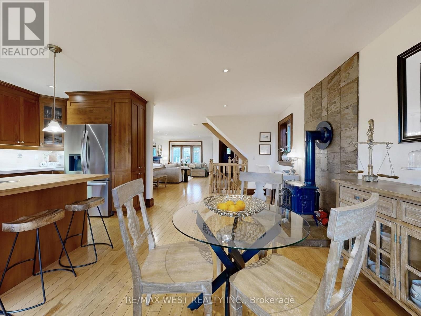 69 MAYFIELD AVENUE Image 19