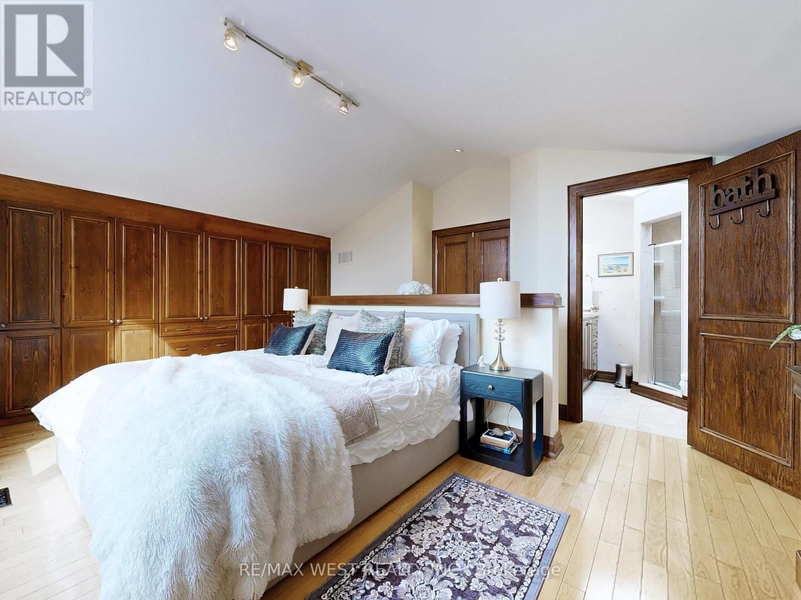 69 MAYFIELD AVENUE Image 23