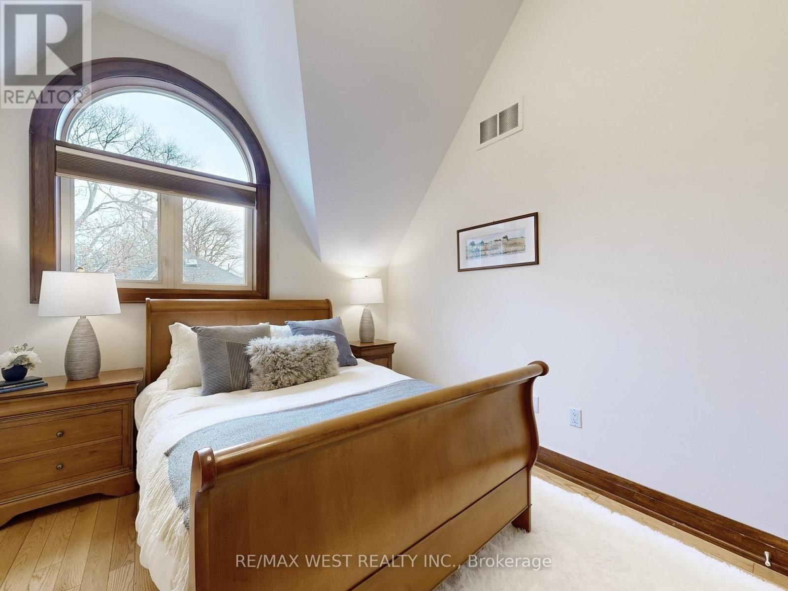 69 MAYFIELD AVENUE Image 26