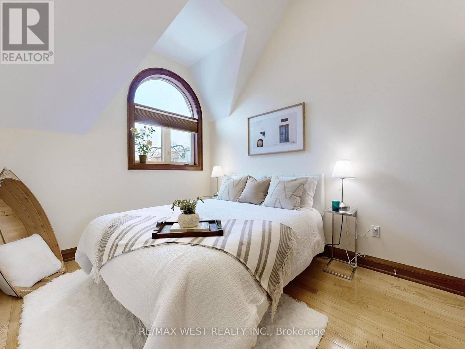 69 MAYFIELD AVENUE Image 28