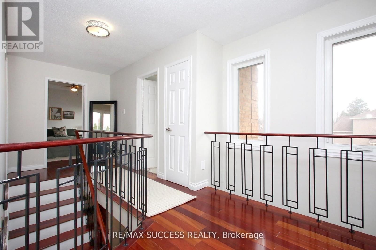 6643 MOCKINGBIRD LANE Image 30