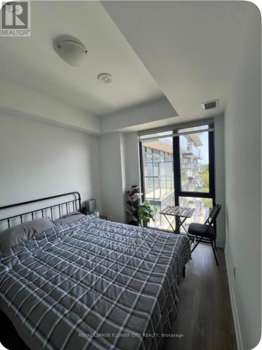 601 - 86 DUNDAS STREET EAST Image 5