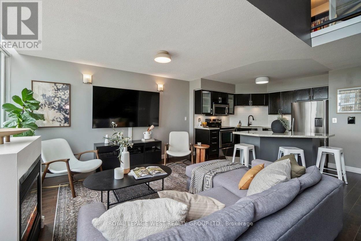 630 - 250 MANITOBA STREET Image 3