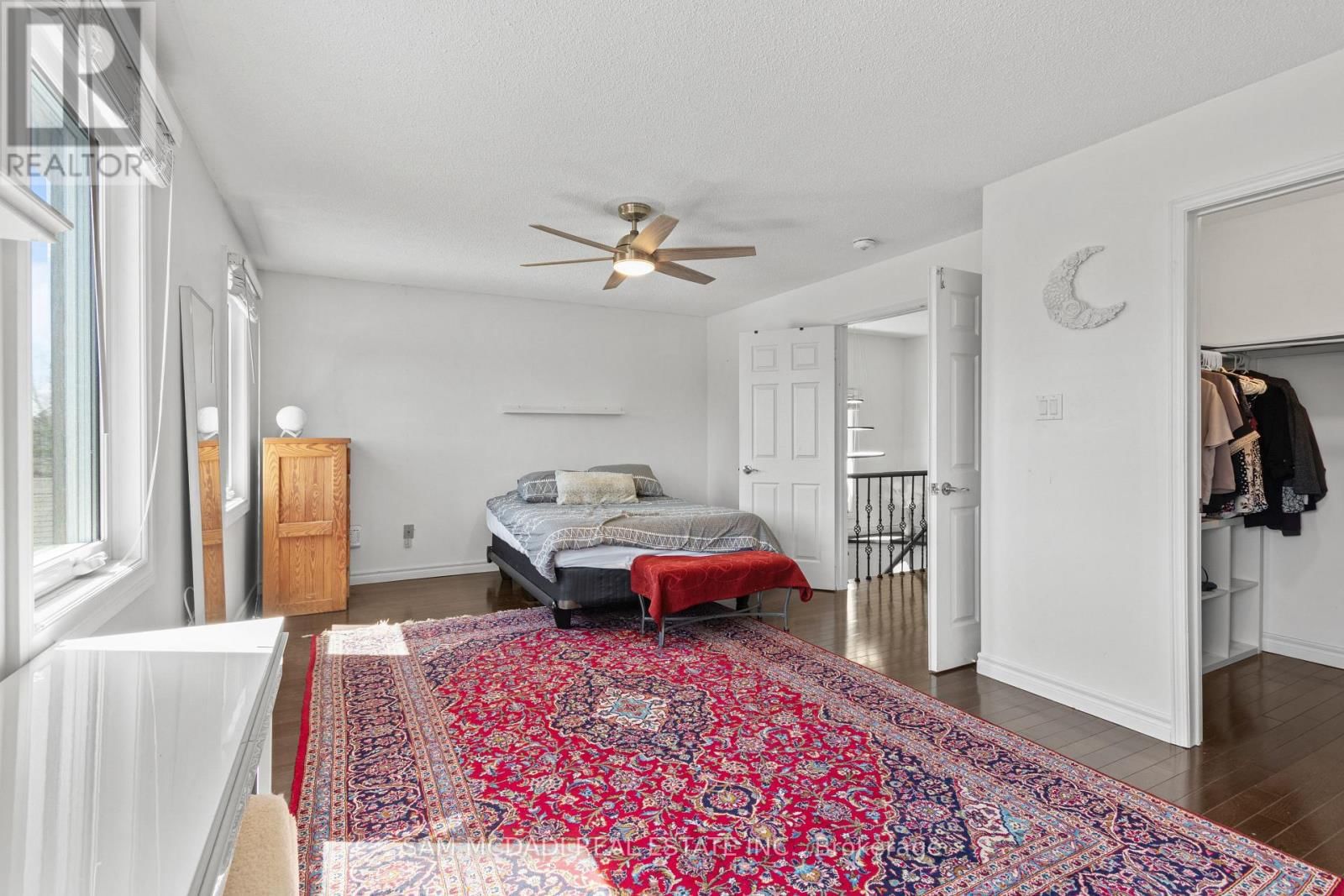 6282 CAMGREEN CIRCLE Image 22