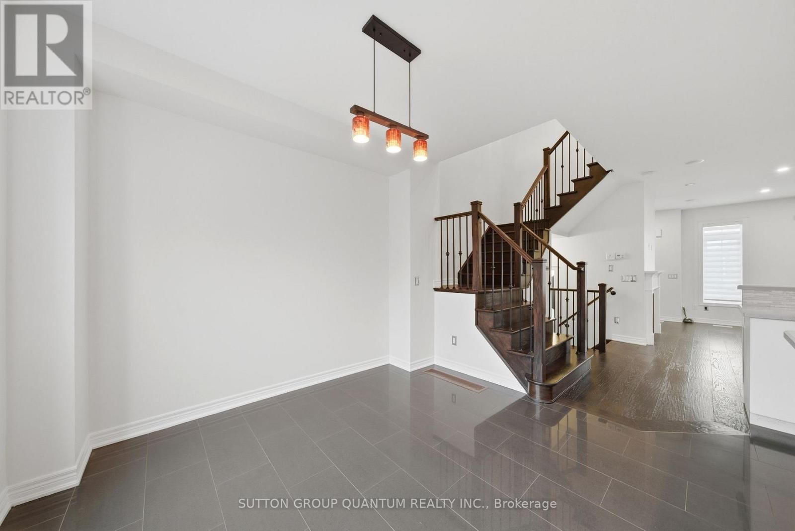 3073 NEYAGAWA BOULEVARD Image 13