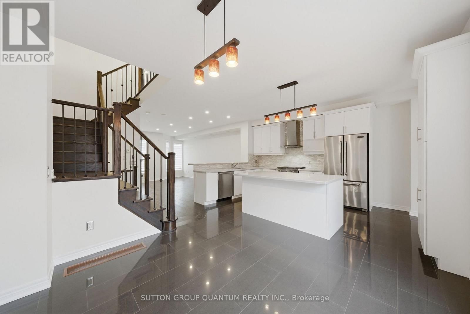 3073 NEYAGAWA BOULEVARD Image 15