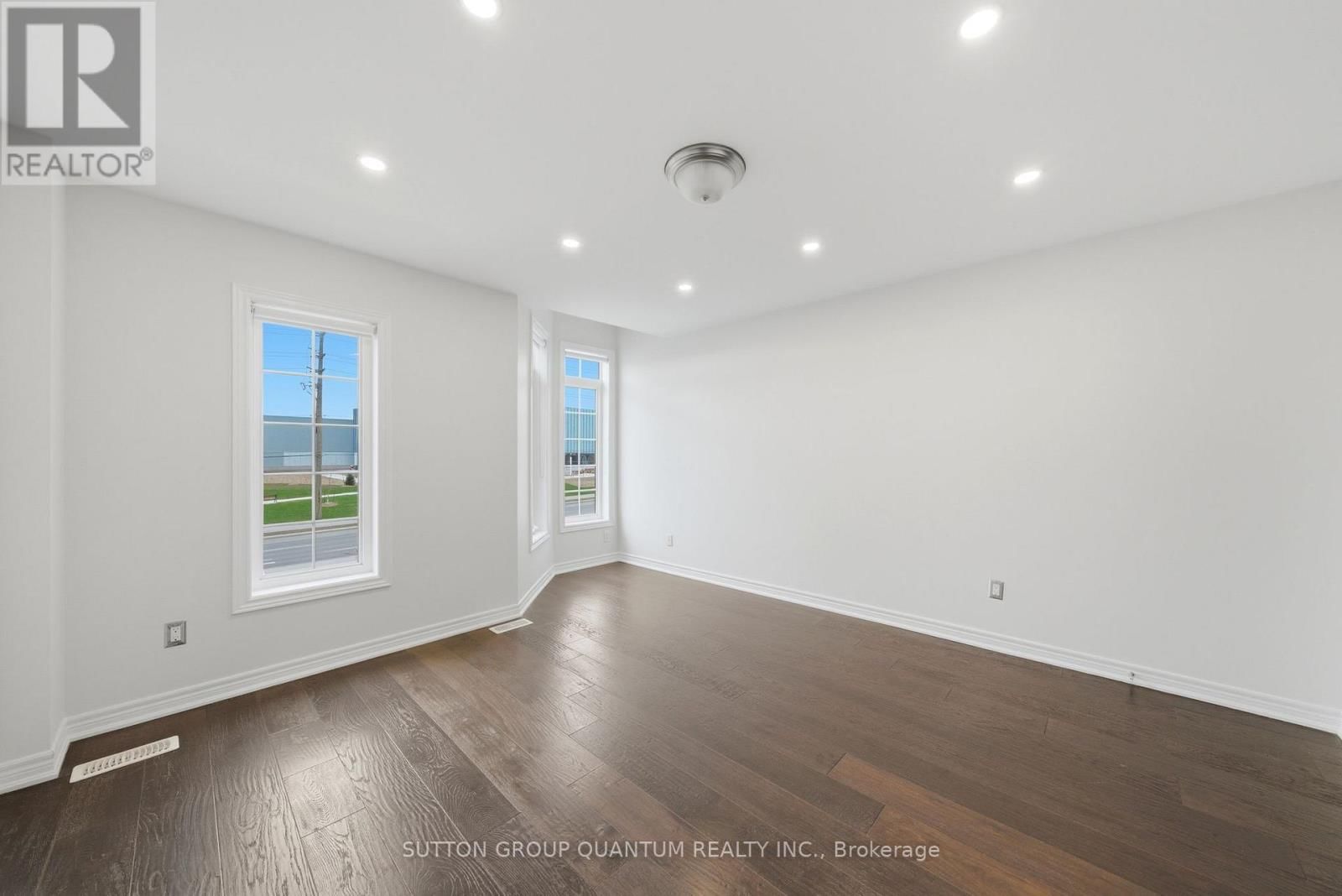 3073 NEYAGAWA BOULEVARD Image 20