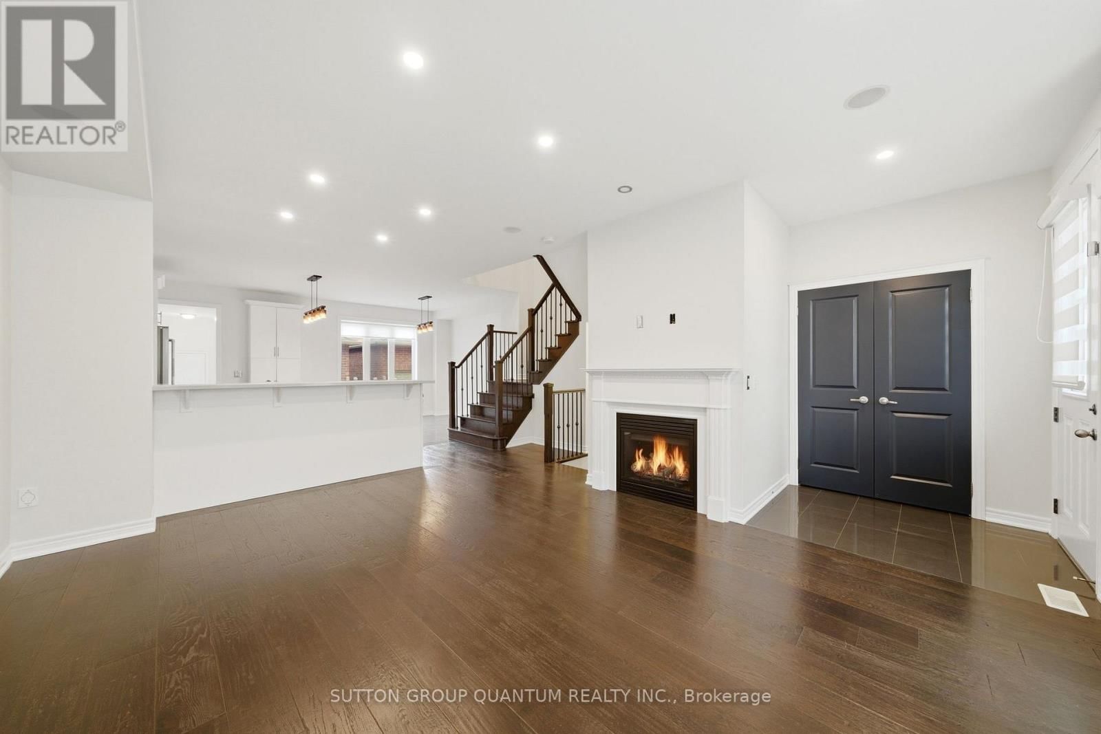 3073 NEYAGAWA BOULEVARD Image 6