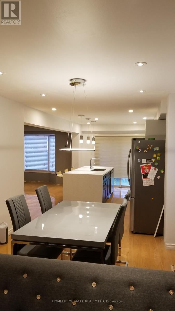 487 WALLENBERG CRESCENT Image 8