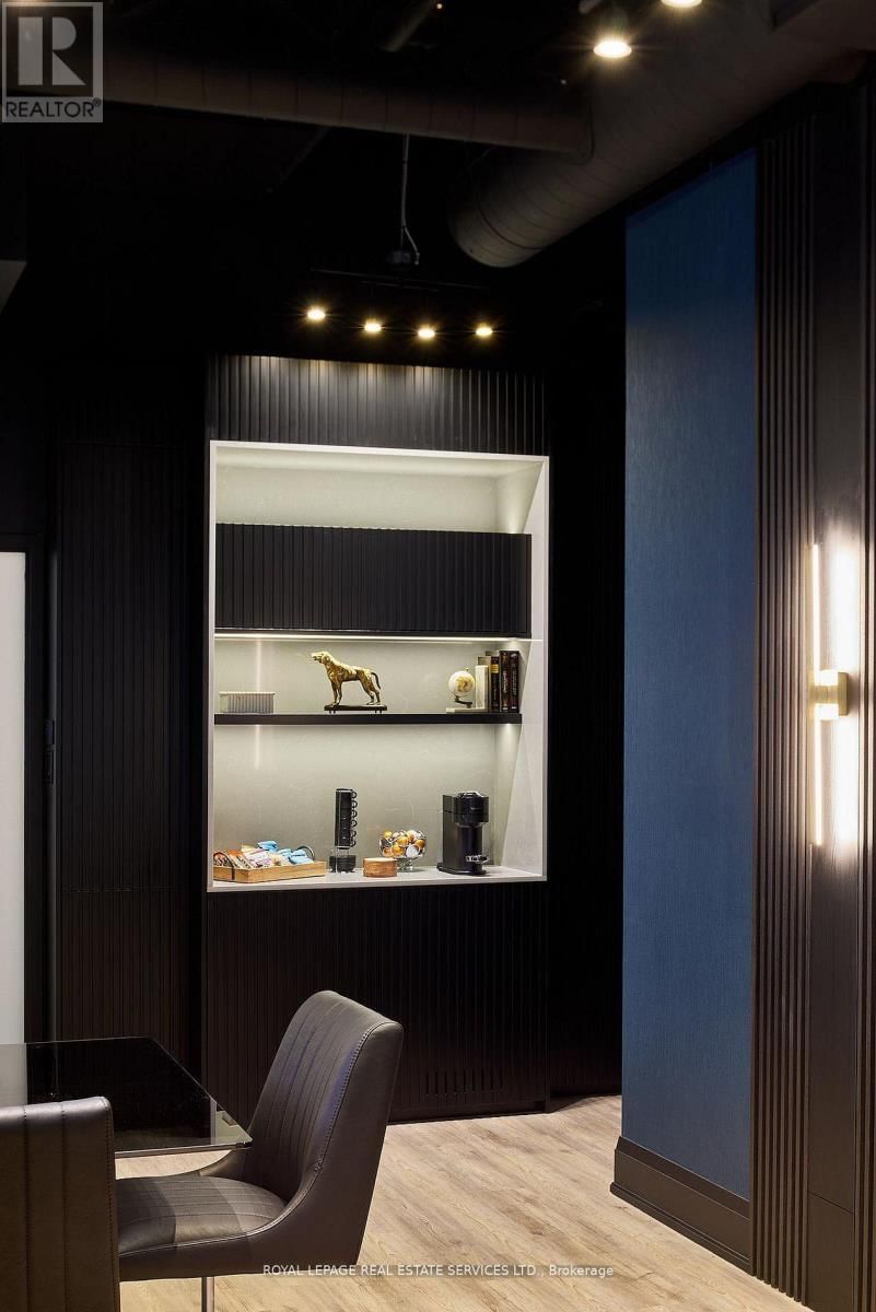 206 - 3475 REBECCA STREET Image 7