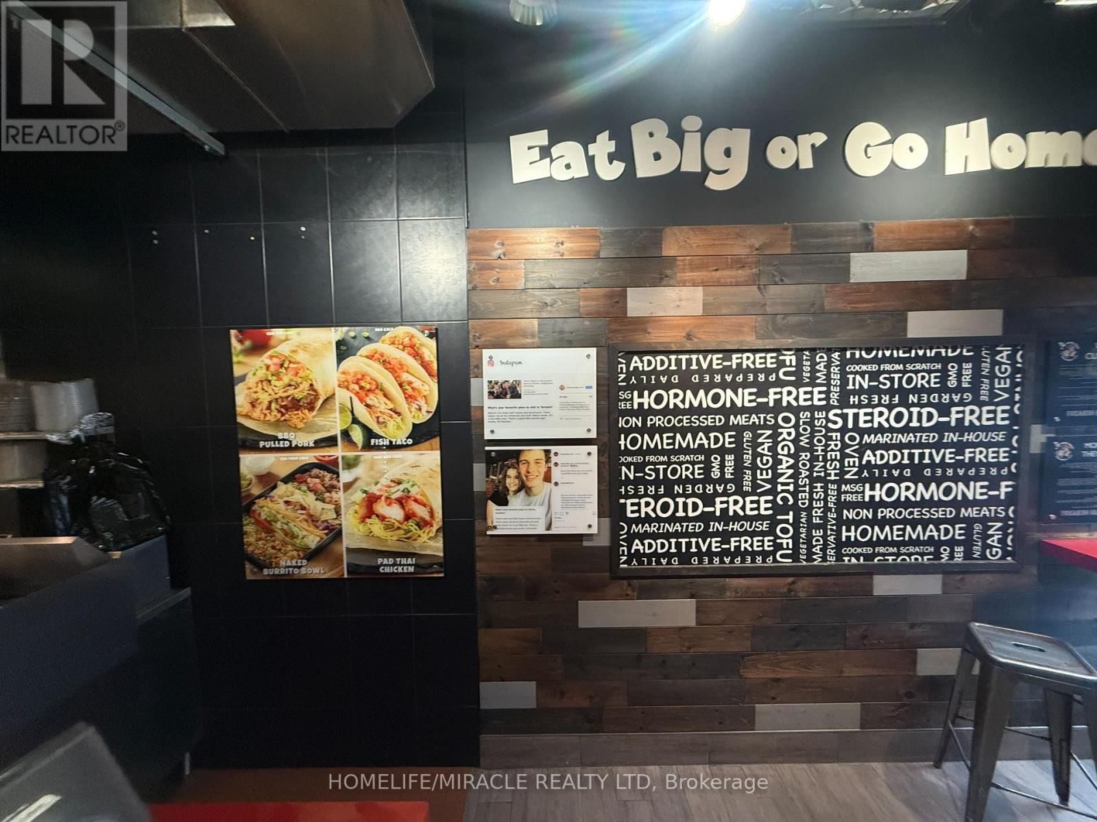 80 - 95 THE POND ROAD Image 14