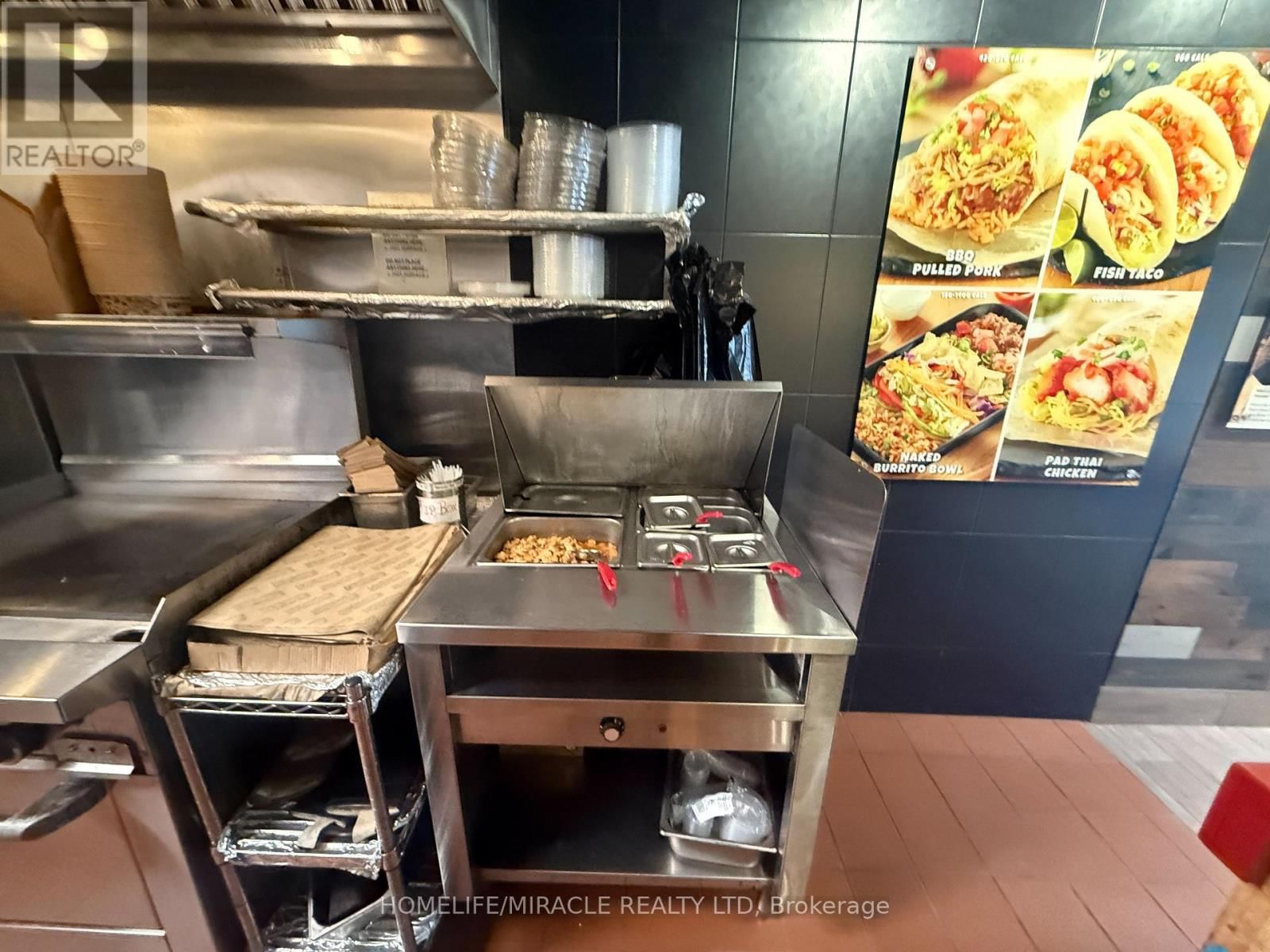 80 - 95 THE POND ROAD Image 23