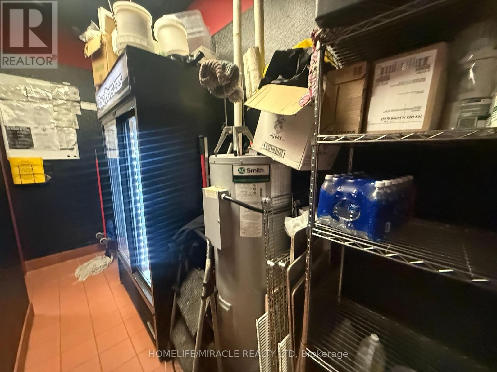 80 - 95 THE POND ROAD Image 35