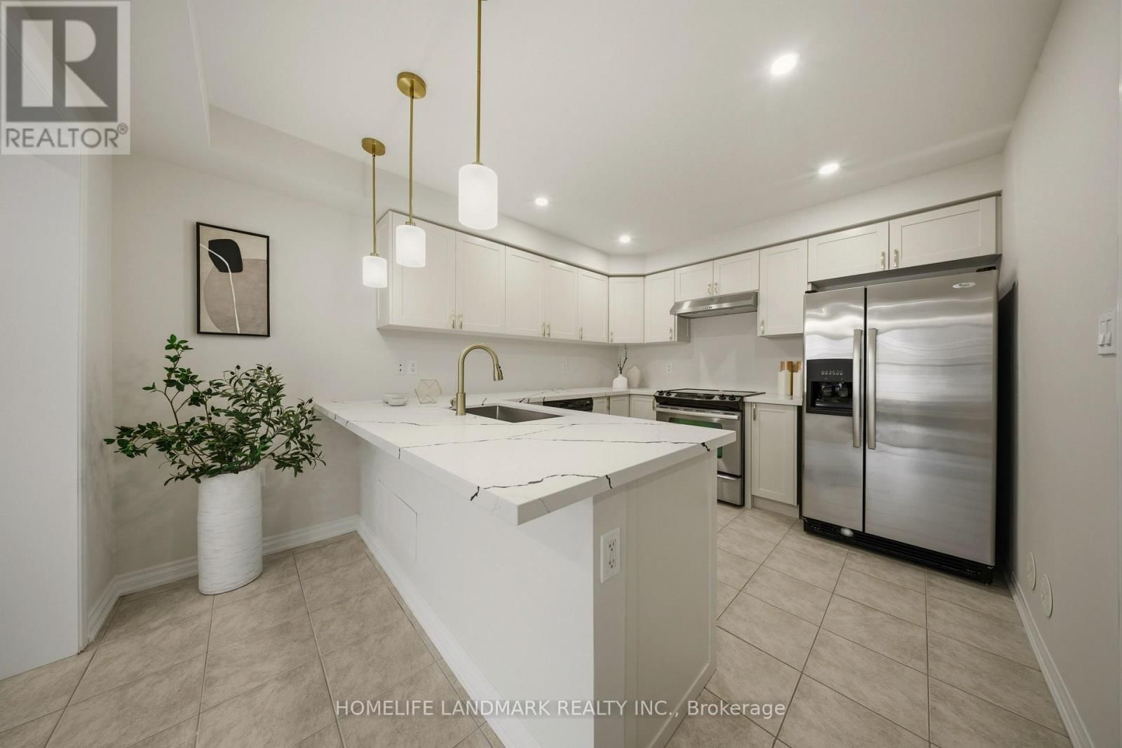 268 WETENHALL LANDING Image 12