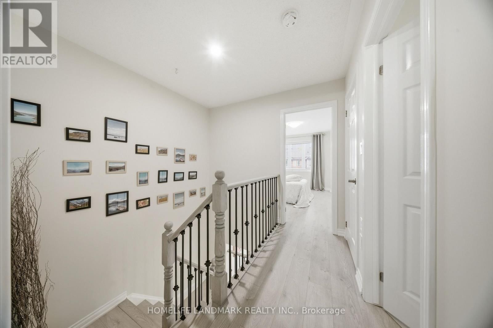 268 WETENHALL LANDING Image 22