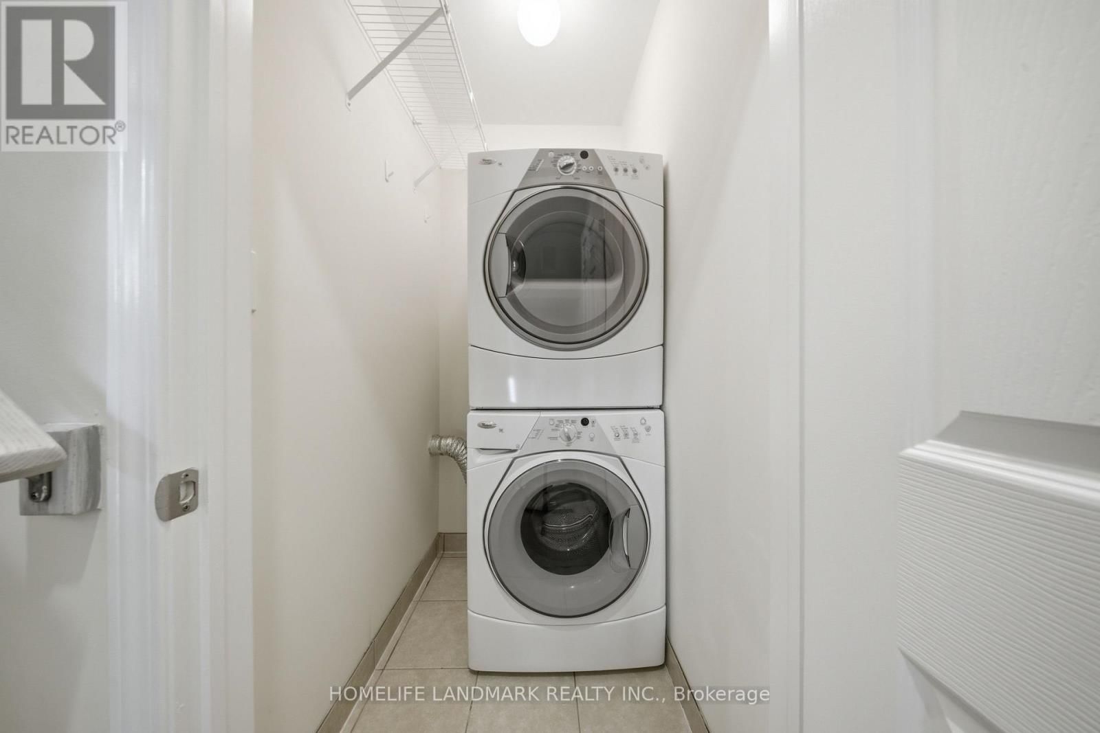 268 WETENHALL LANDING Image 8