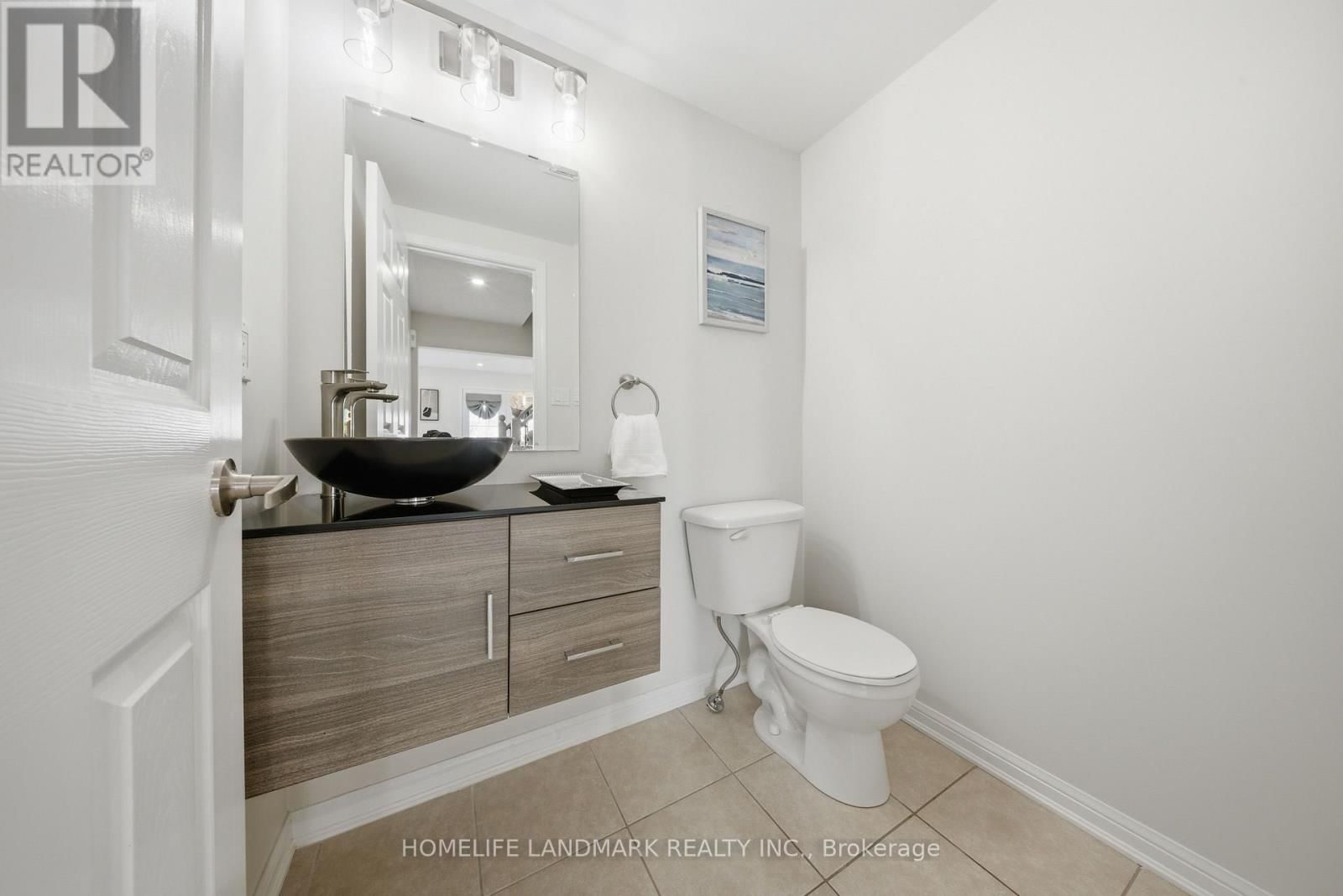 268 WETENHALL LANDING Image 9