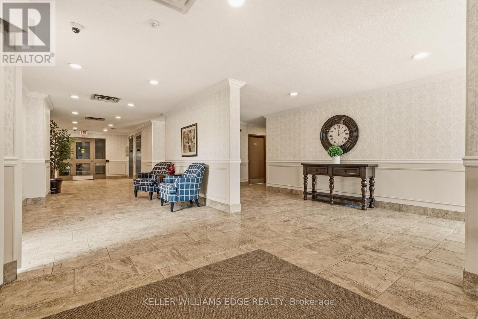 407 - 5070 PINEDALE AVENUE Image 32