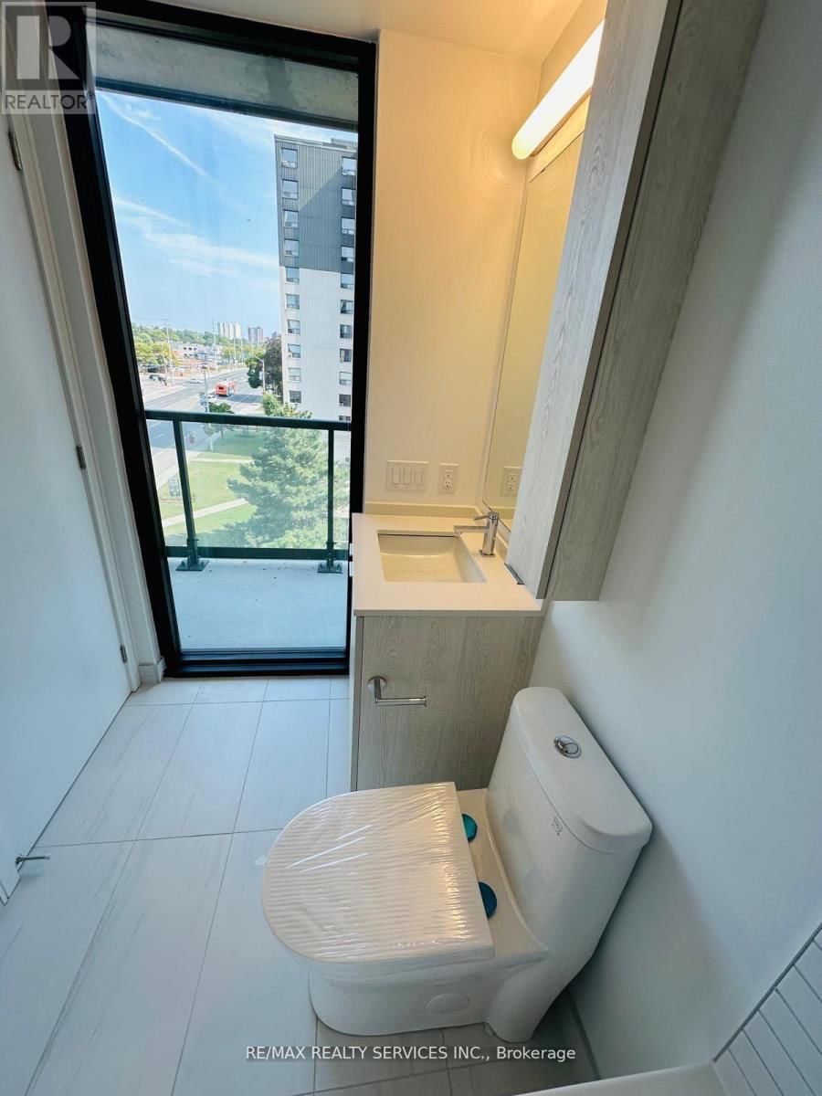 409 - 86 DUNDAS STREET EAST Image 9