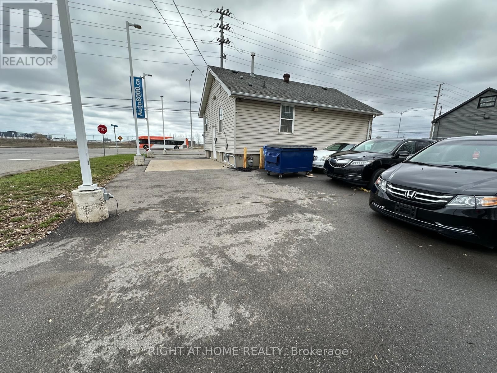 2789 DERRY ROAD EAST Image 5