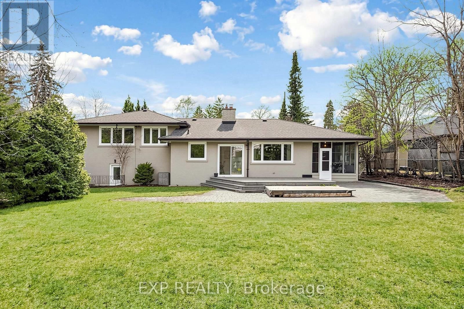 261 PINEHURST DRIVE Image 34