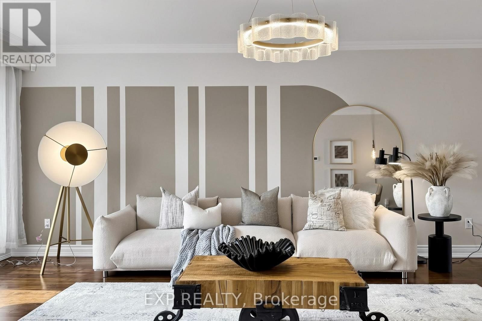 261 PINEHURST DRIVE Image 7