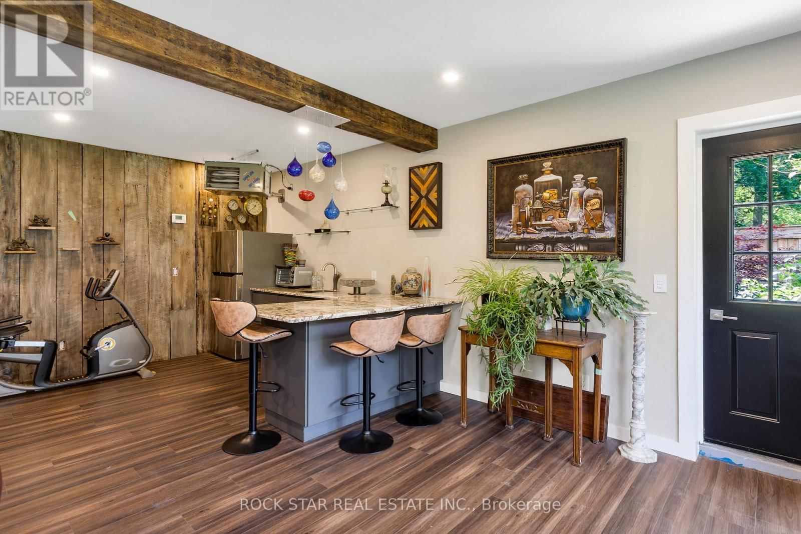 946 GLENWOOD AVENUE Image 19