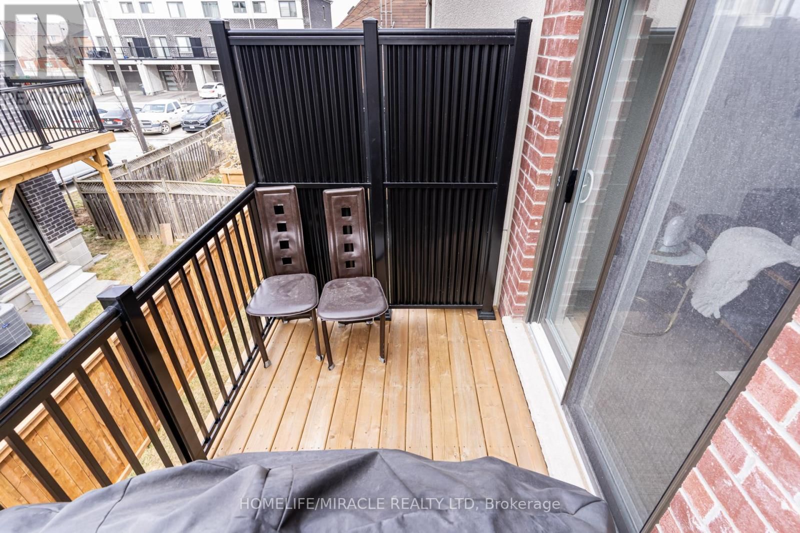 18 QUEENSLAND CRESCENT Image 39