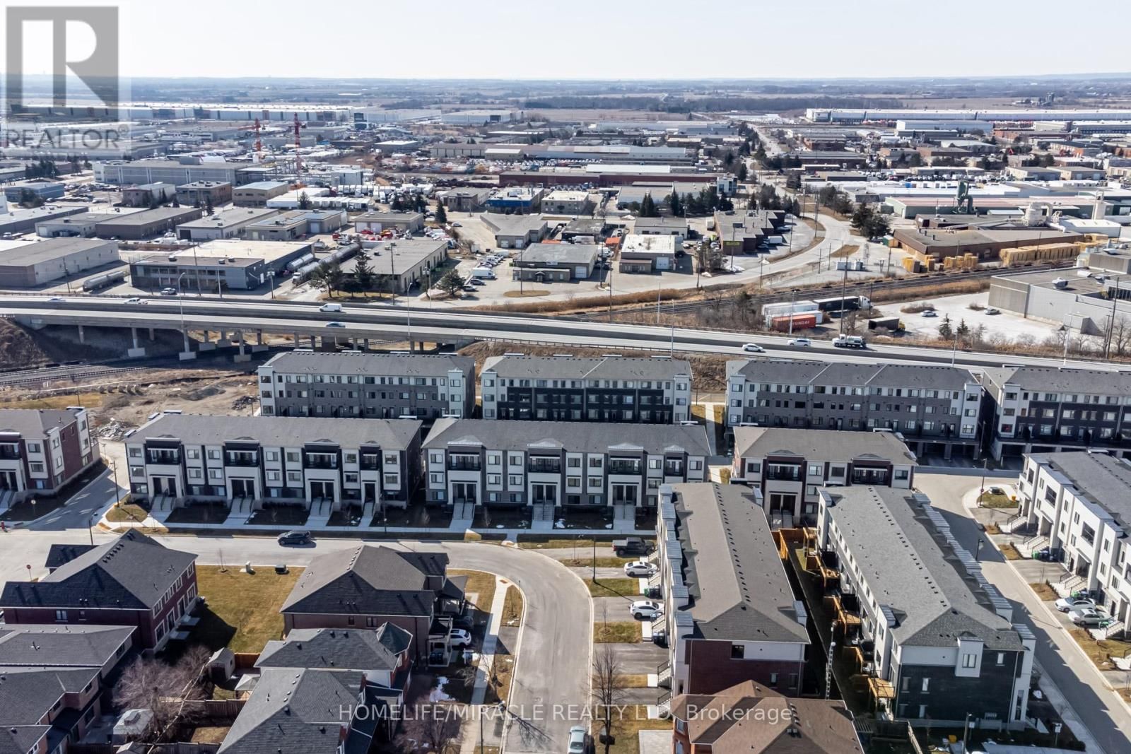 18 QUEENSLAND CRESCENT Image 44