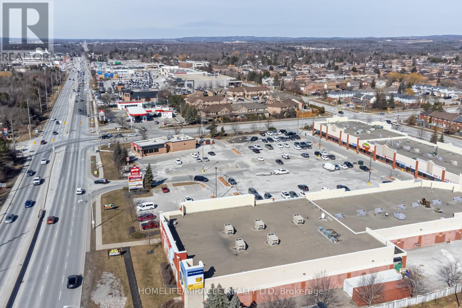 18 QUEENSLAND CRESCENT Image 48