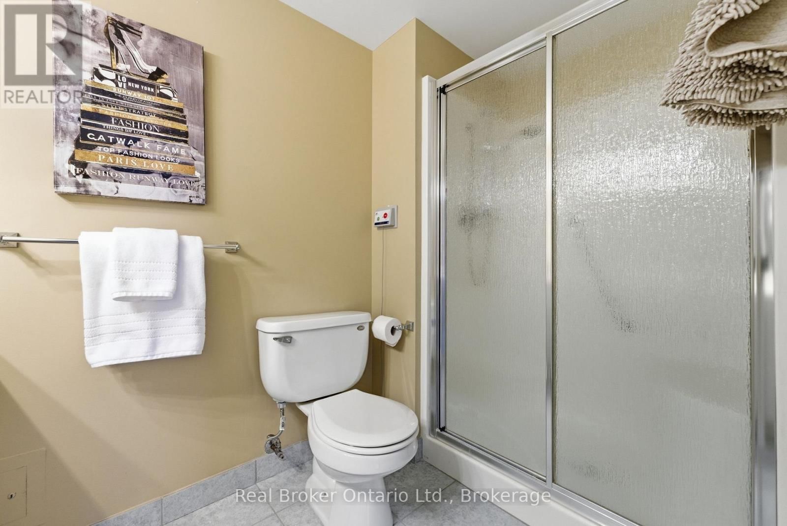 1217 - 100 BURLOAK DRIVE Image 21