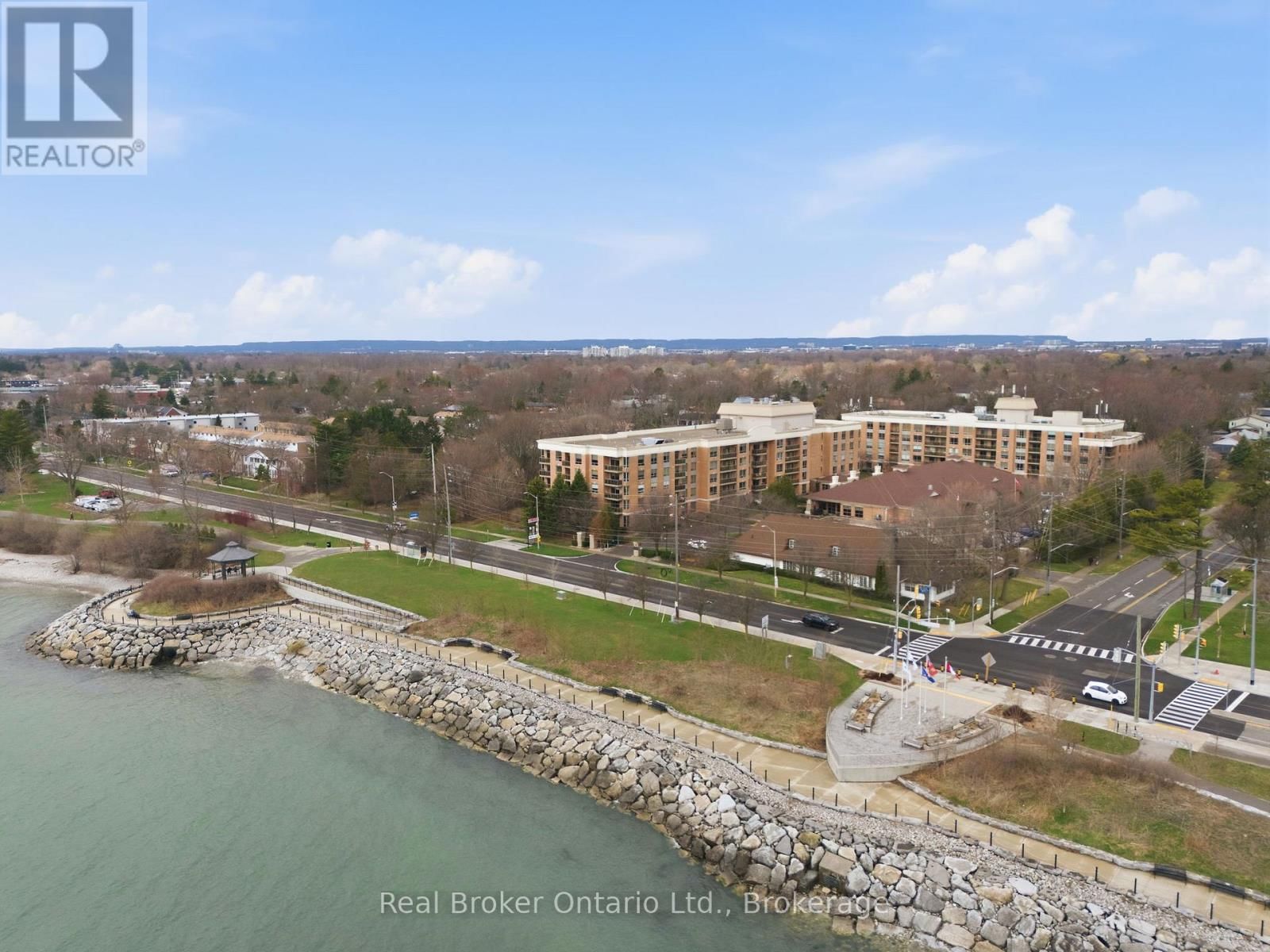 1217 - 100 BURLOAK DRIVE Image 32