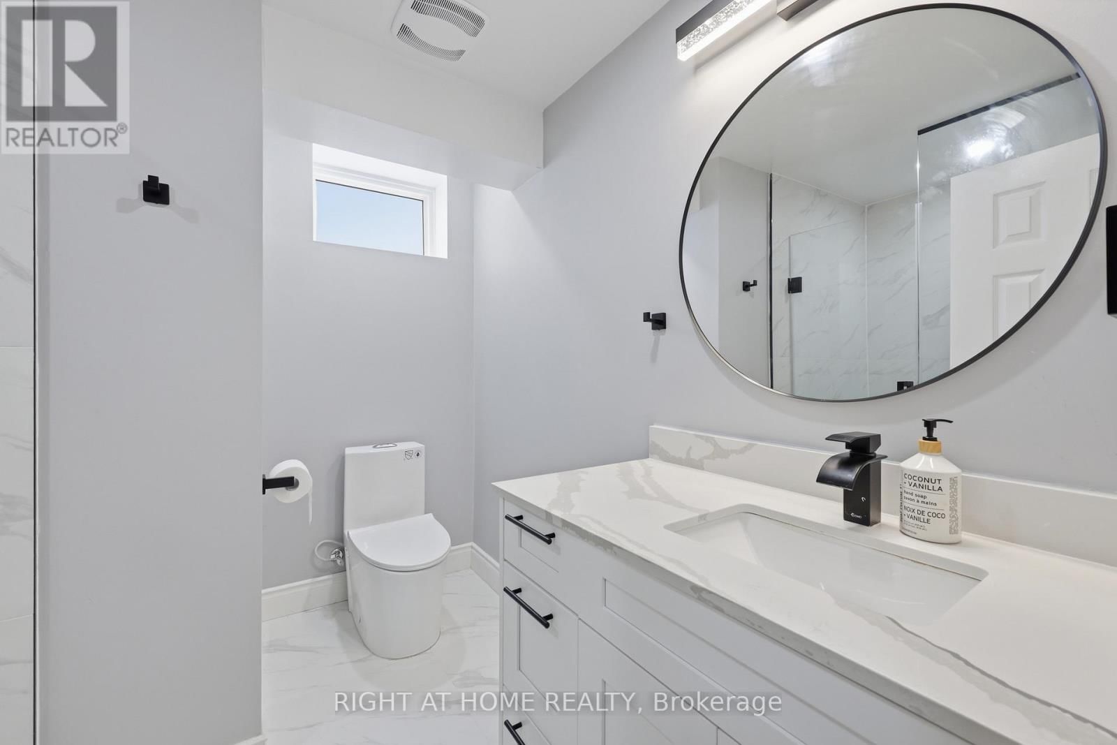 2458 CAVENDISH DRIVE Image 33